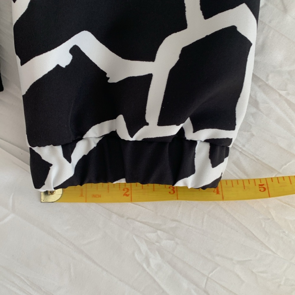 AlLLISON DALEY PETITE Women’s Front Zip‎ Jacket Lightweight Blk/Wht. Giraffe 10P - Picture 14 of 15